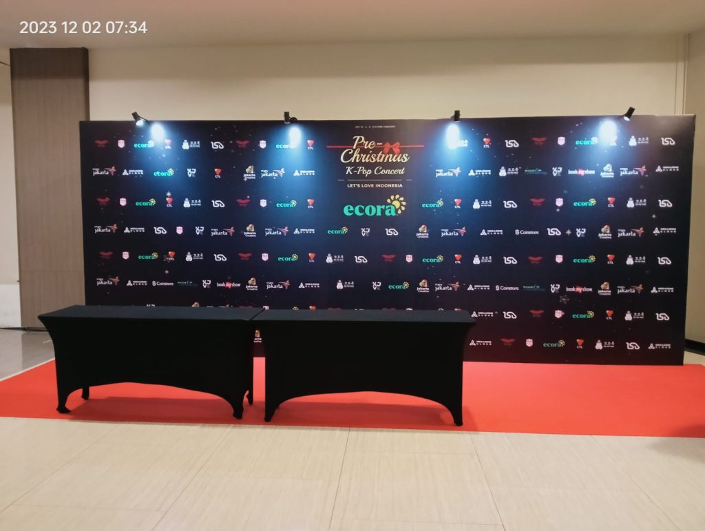 portofolio jasa sewa backdrop event indo christmas kpop